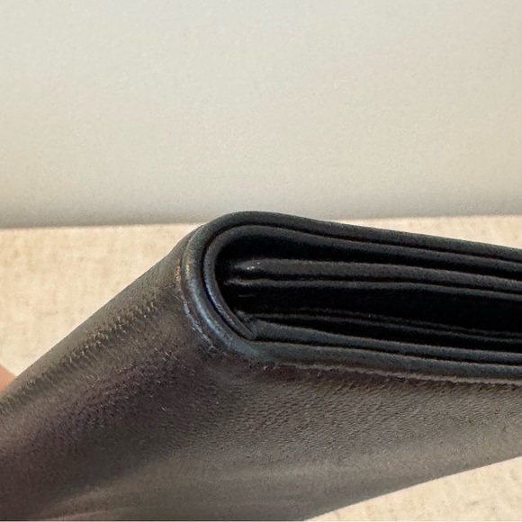 Chanel Sevruga Brilliant CC Black Leather Trifold Wallet - Picture 16 of 16